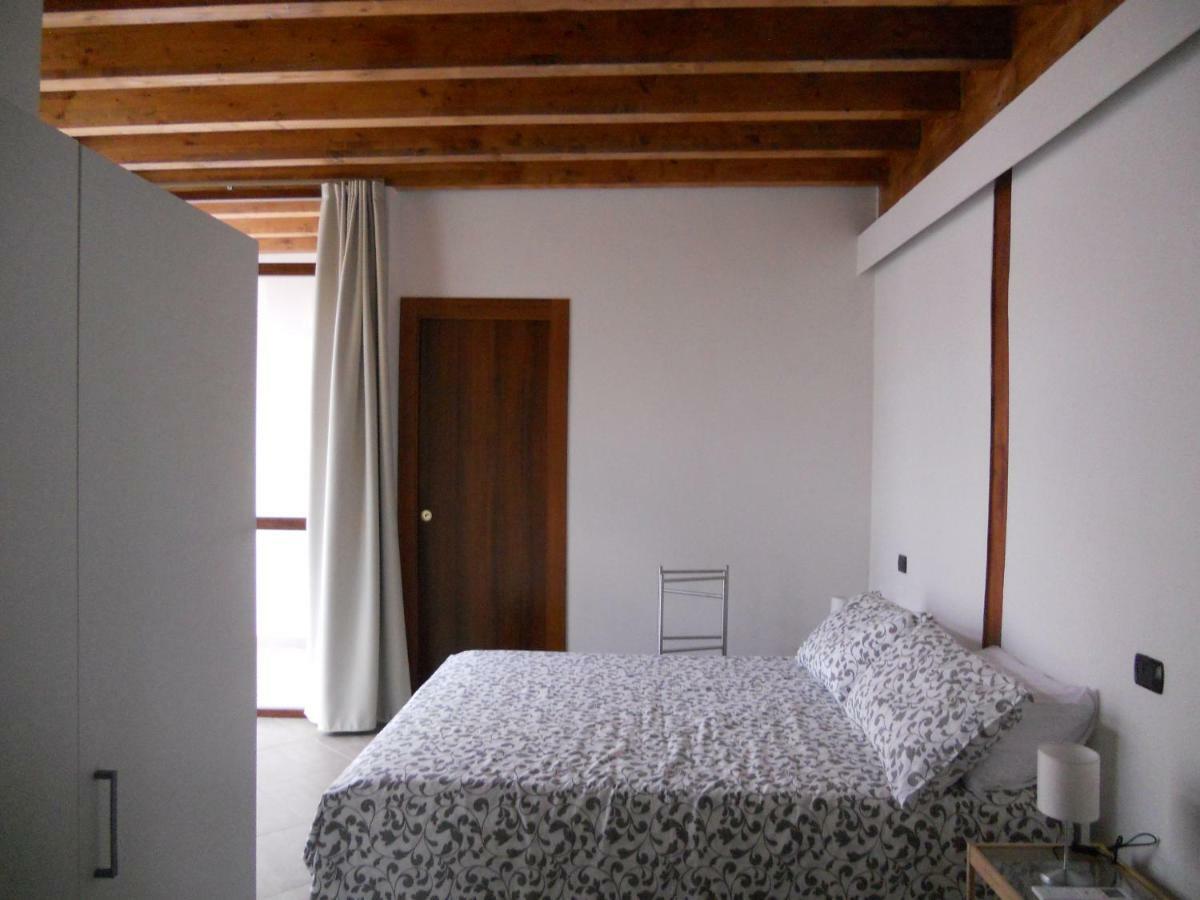 Casa Vacanze Disfida Di Barletta Suite Luaran gambar