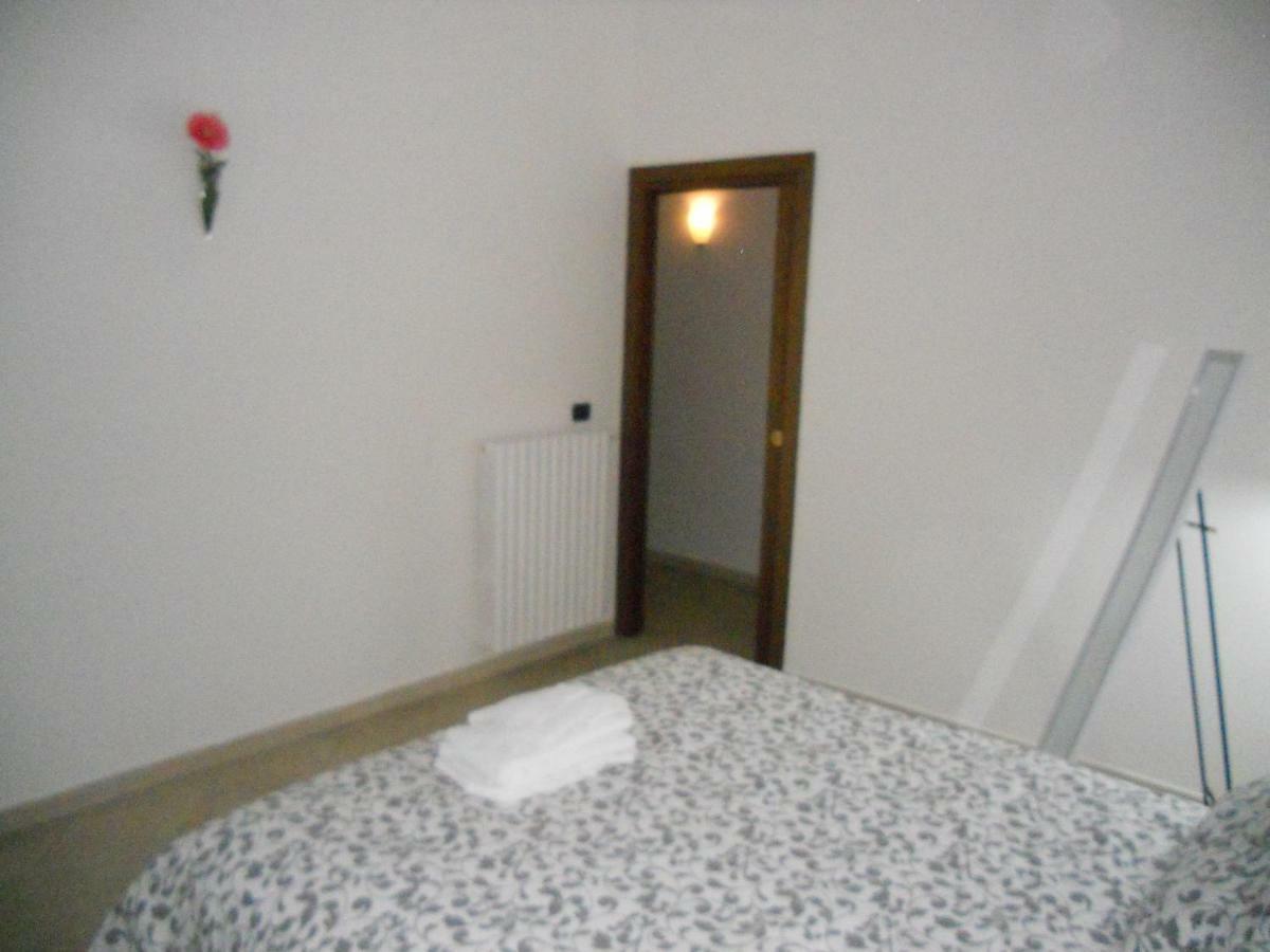 Casa Vacanze Disfida Di Barletta Suite Luaran gambar